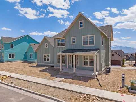 7201 S Sage Run Rd W #213, West Jordan, UT 84081