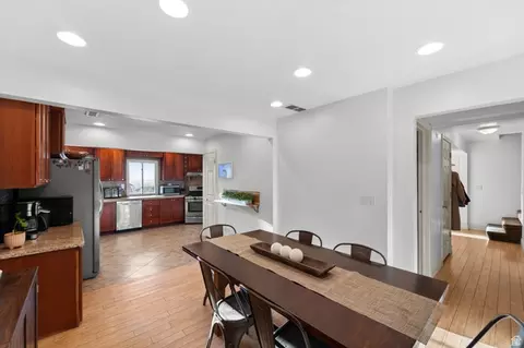 Dining - 3541 S 50 W, Bountiful, UT 84010 photo 2 of 3