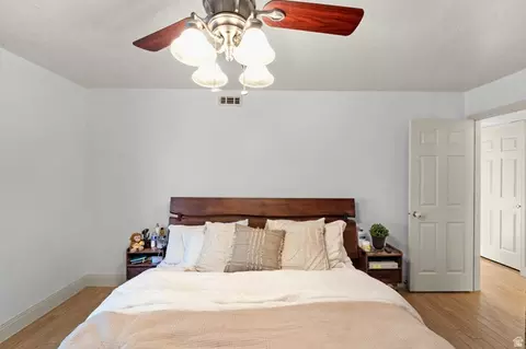 Bedroom - 3541 S 50 W, Bountiful, UT 84010 photo 2 of 9