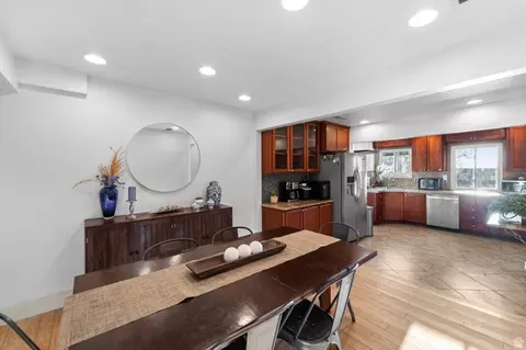 Dining - 3541 S 50 W, Bountiful, UT 84010 photo 1 of 3