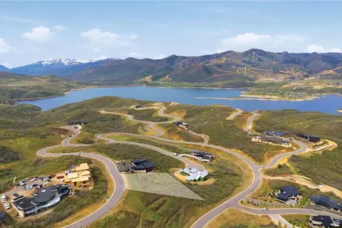 1817 E Reservior View Dr E #17, Kamas, UT 84036