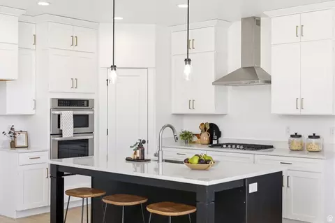 Kitchen - 2457 E Springtime Rd, Draper, UT 84020 photo 1 of 4
