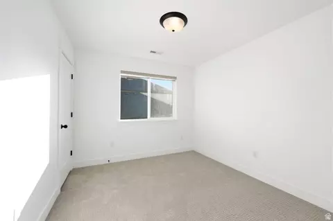 Bedroom - 2457 E Springtime Rd, Draper, UT 84020 photo 5 of 6