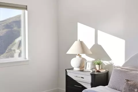 Bedroom - 2457 E Springtime Rd, Draper, UT 84020 photo 3 of 6