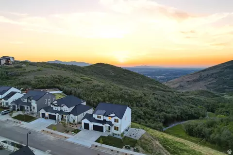 View/Area - 2457 E Springtime Rd, Draper, UT 84020 photo 3 of 7