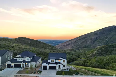 View/Area - 2457 E Springtime Rd, Draper, UT 84020 photo 2 of 7