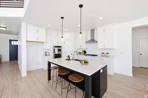 Kitchen - 2457 E Springtime Rd, Draper, UT 84020 photo 2 of 4
