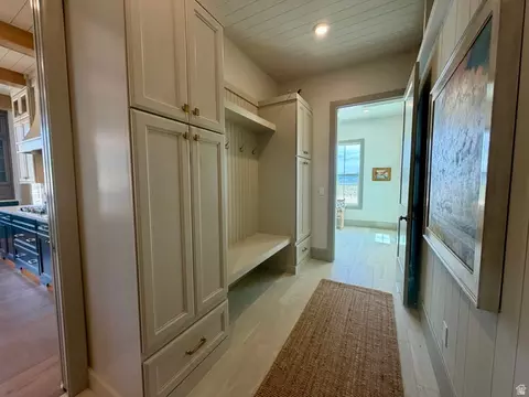 Entry Way - 3318 W Cheyenne Rd #12, Eagle Mountain, UT 84005 photo 2 of 3