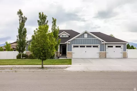 321 S Lookout Ridge Dr, Grantsville, UT 84029