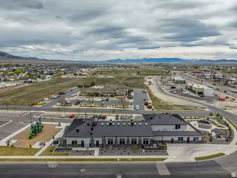 View/Area - 1716 E Talon Way N, Eagle Mountain, UT 84005 photo 6 of 10