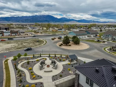 View/Area - 1716 E Talon Way N, Eagle Mountain, UT 84005 photo 4 of 10