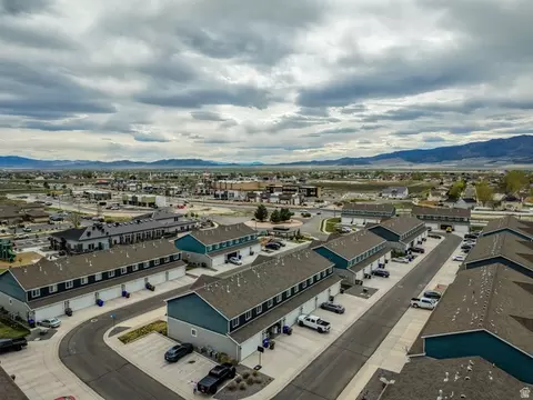 View/Area - 1716 E Talon Way N, Eagle Mountain, UT 84005 photo 5 of 10