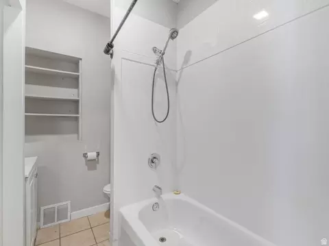 Bath - 506 E 23rd S, Ogden, UT 84401 photo 3 of 6