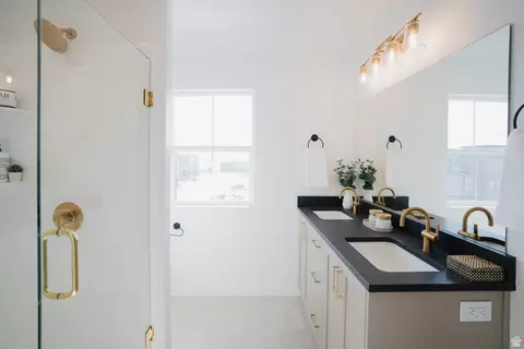 Bath - 2016 W 1150 S #1017, Payson, UT 84651 photo 1 of 6