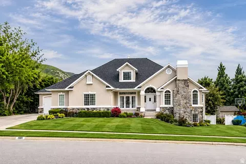1581 E Old Lake Ln S, Fruit Heights, UT 84037