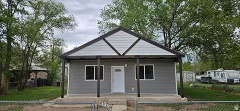 Exterior - 227 E 100 S, Duchesne, UT 84021 photo 2 of 4