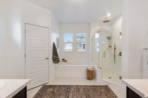 Bath - 14648 S Springtime Rd, Draper, UT 84020 photo 3 of 7