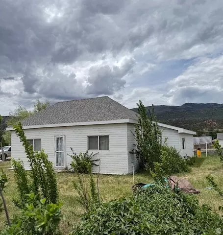 38212 W 3800 N, Tabiona, UT 84072