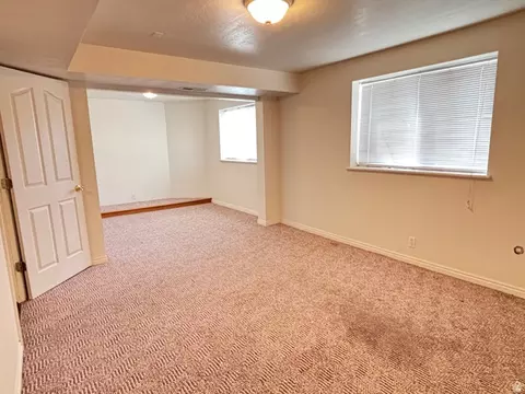 Living - 798 S 600 E, Payson, UT 84651 photo 4 of 4