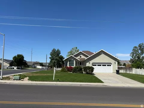 Exterior - 798 S 600 E, Payson, UT 84651 photo 2 of 8
