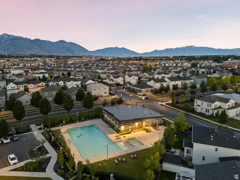 Exterior - 346 E 170 N, Vineyard, UT 84059 photo 2 of 6