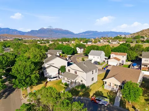 View/Area - 7792 N Kookaburra Ct, Eagle Mountain, UT 84005 photo 3 of 4