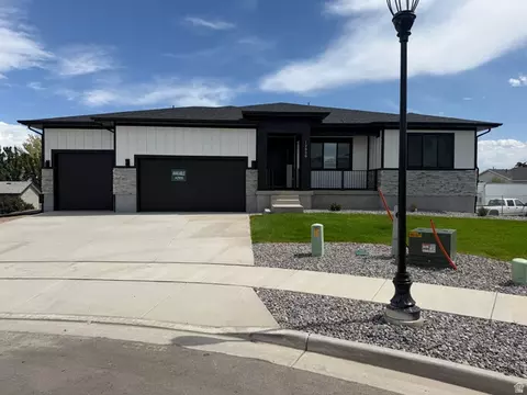 12829 S Ravens Roost Dr #213, Herriman, UT 84096