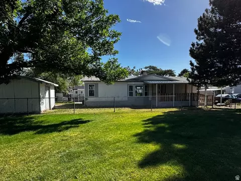 5075 W 4700 S #103, Kearns, UT 84118