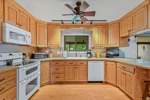 Kitchen - 653 S 670 E, Orem, UT 84097 photo 1 of 3