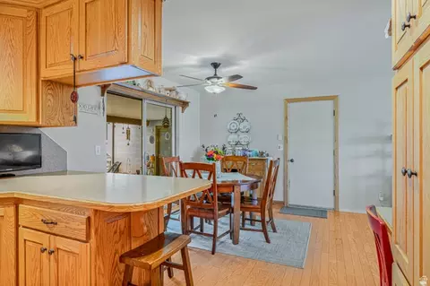 Dining - 653 S 670 E, Orem, UT 84097 photo 3 of 3