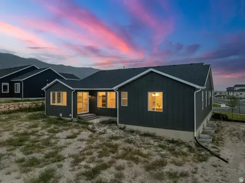Exterior - 2793 E Liam Ln #LOT EAGLE, Eagle Mountain, UT 84005 photo 3 of 3