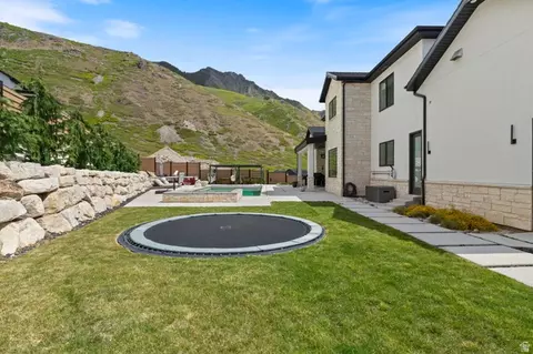 Exterior - 1284 N Sagewood Ln E, Alpine, UT 84004 photo 12 of 24