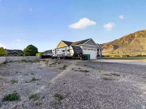 Exterior - 16 W 980 S, Mona, UT 84645 photo 12 of 17