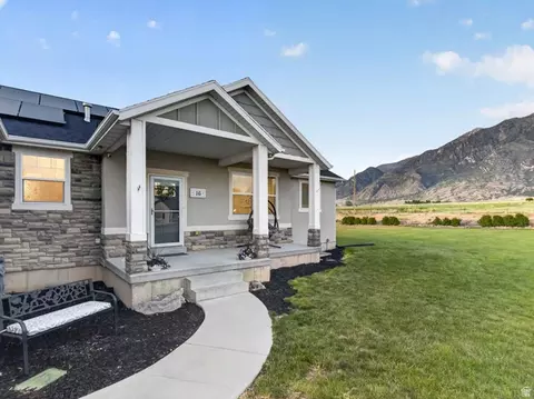 Exterior - 16 W 980 S, Mona, UT 84645 photo 16 of 17