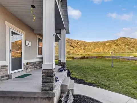 Exterior - 16 W 980 S, Mona, UT 84645 photo 15 of 17