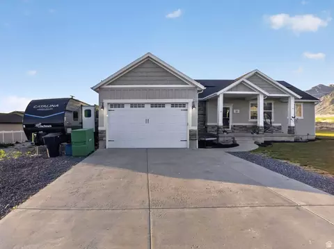 Exterior - 16 W 980 S, Mona, UT 84645 photo 3 of 17