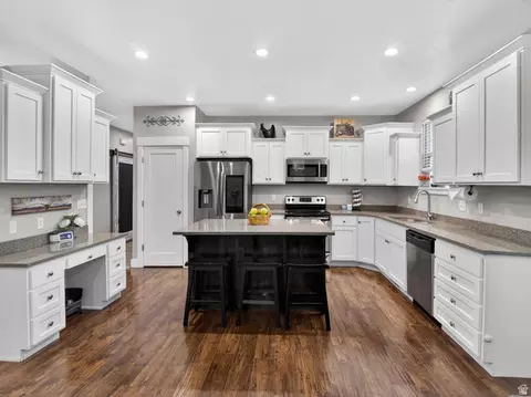 Kitchen - 16 W 980 S, Mona, UT 84645 photo 2 of 3