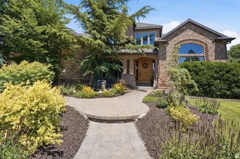 3094 W Bison Ridge Rd S, South Jordan, UT 84095