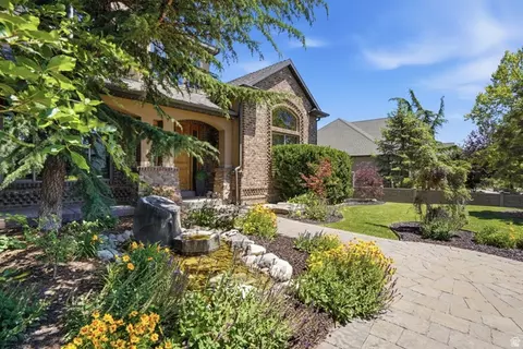 3094 W Bison Ridge Rd S, South Jordan, UT 84095