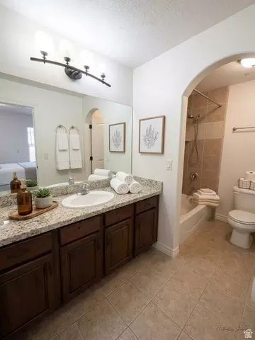 Bath - 318 E Nechatel Dr, Draper, UT 84020 photo 2 of 2
