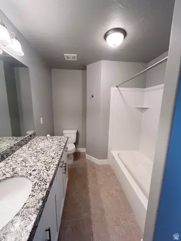Bath - 7427 N Cottage Ln, Eagle Mountain, UT 84005 photo 1 of 3
