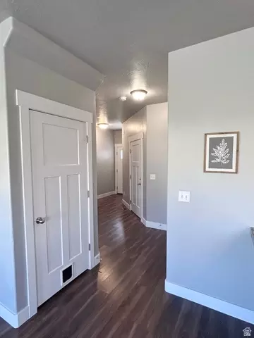 Entry Way - 7427 N Cottage Ln, Eagle Mountain, UT 84005 photo 5 of 5