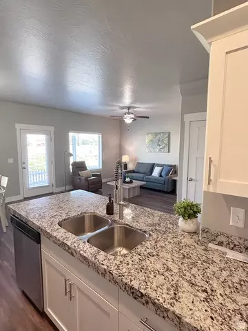 Kitchen - 7427 N Cottage Ln, Eagle Mountain, UT 84005 photo 1 of 4