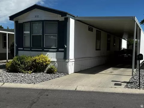 978 W Jasmine Dr S, Taylorsville, UT 84123