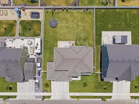 View/Area - 1752 E Warbler Dr, Eagle Mountain, UT 84005 photo 1 of 5