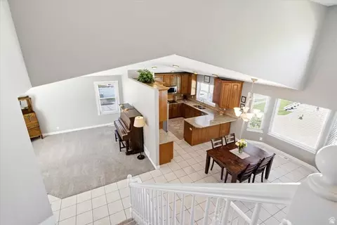 Entry Way - 11566 E Sunburn Ln S, Sandy, UT 84094 photo 5 of 5