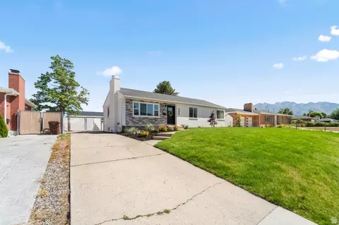 Exterior - 343 E 6990 S, Midvale, UT 84047 photo 7 of 7