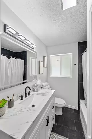 Bath - 343 E 6990 S, Midvale, UT 84047 photo 2 of 6