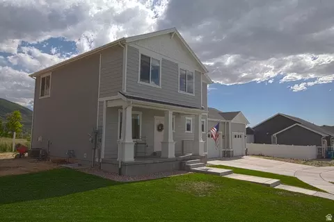 Exterior - 239 W 1870 S, Payson, UT 84651 photo 3 of 7