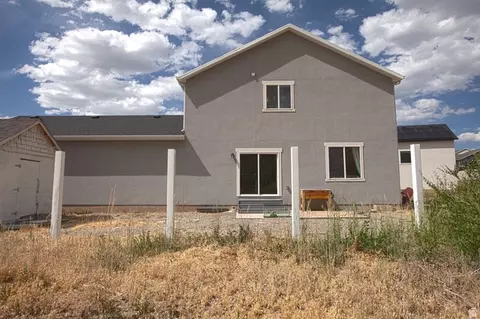 Exterior - 239 W 1870 S, Payson, UT 84651 photo 6 of 7